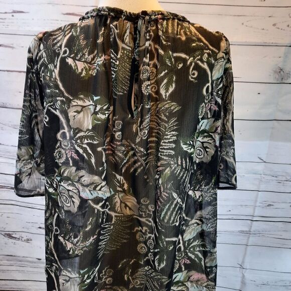 Banana Republic Flowy Floral Blouse - Picture 6 of 7